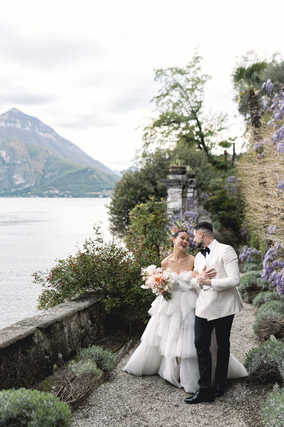 Dimos Bablis Studio Luxury Wedding Photographers Greece and Italy Santorini Wedding Villa Cipressi pastel  _067