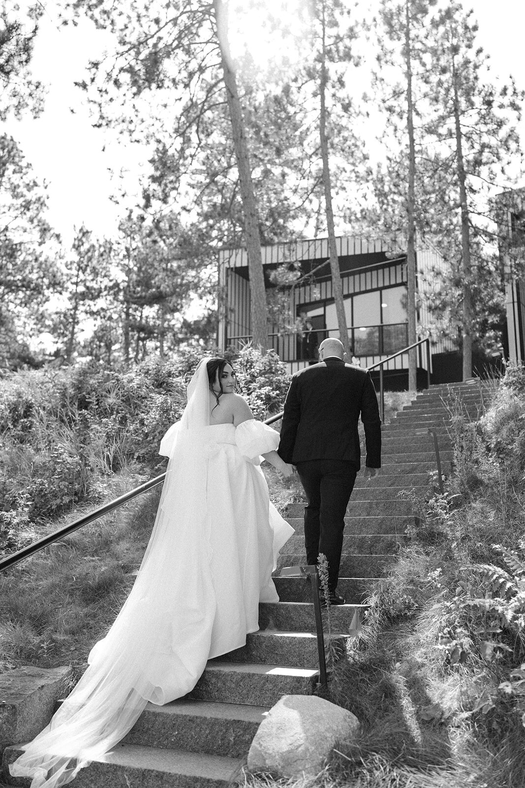 catalyst_nature_link_mn_wedding_loui_photography-17