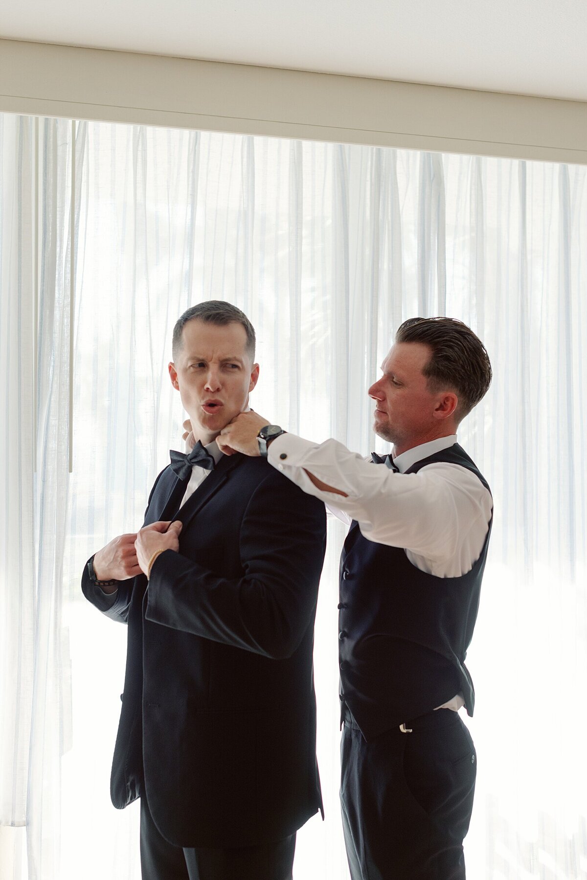 Lido-Beach-Resort-Wedding_0010