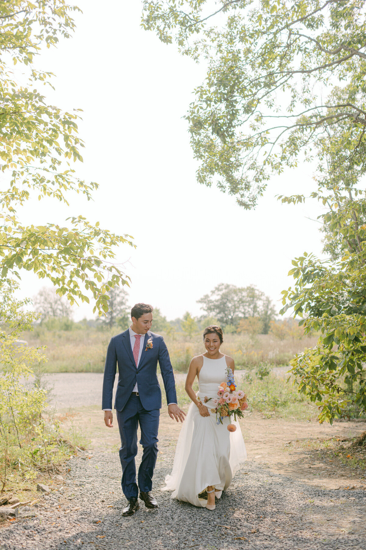 toronto-wedding-photographer-compass-rose-suites-christine-lim-006