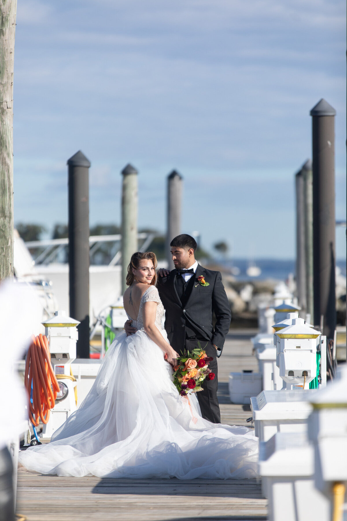 mamaroneck beach and yacht club wedding photography in long island new york city-17