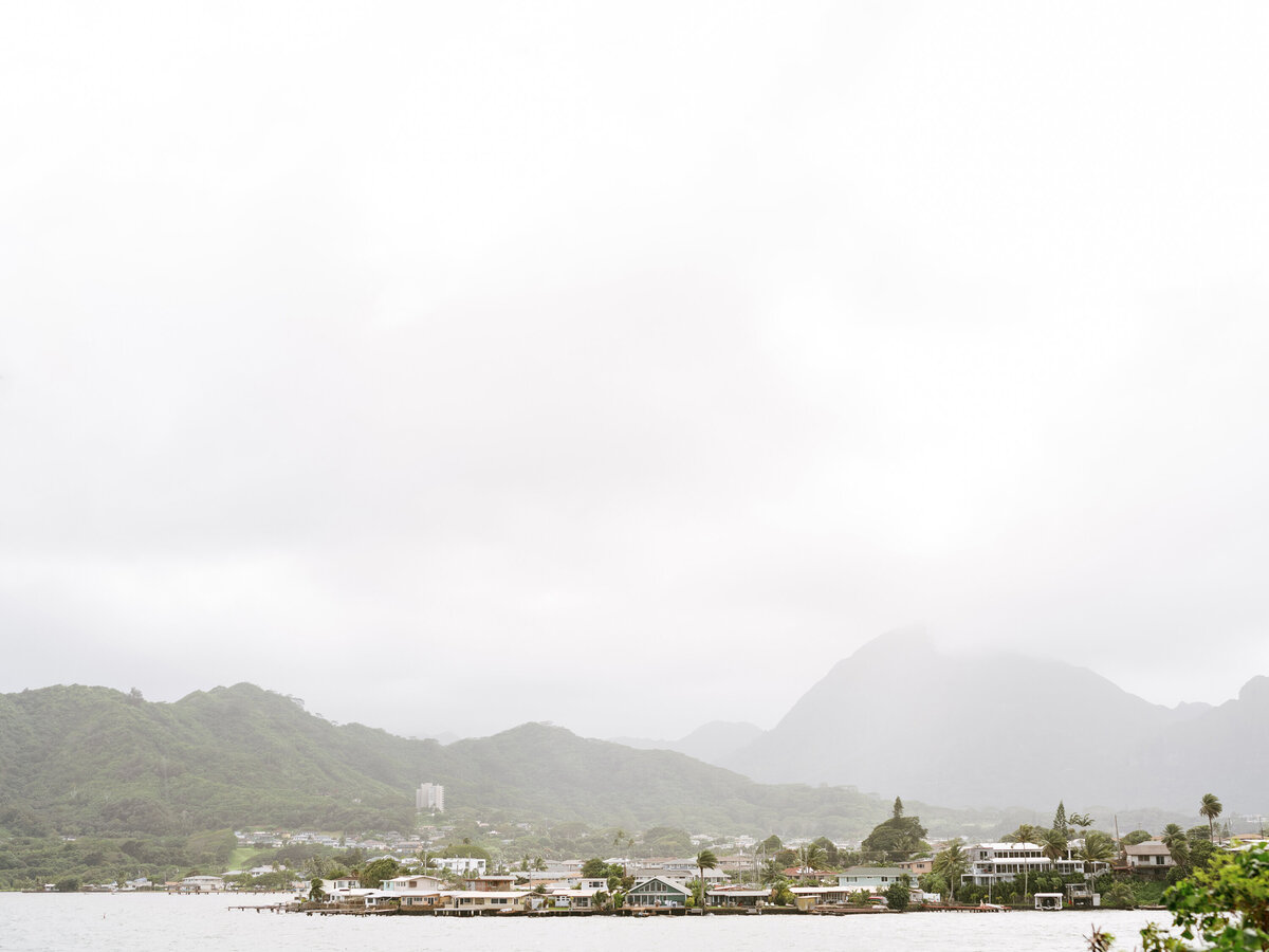 t kira & hannah 0202