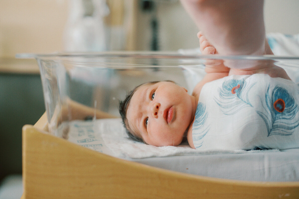 hospital-newborn-photography-3