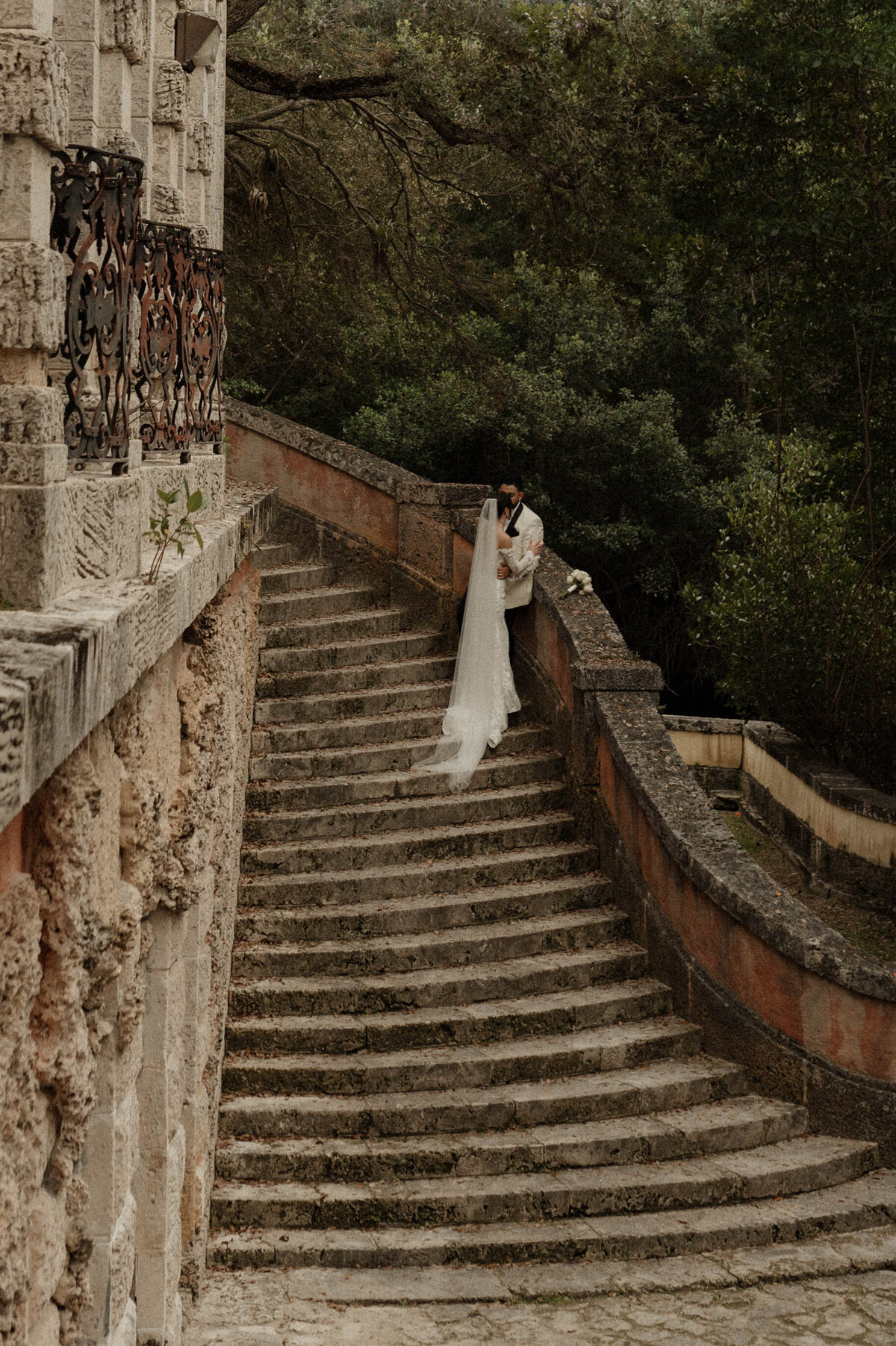 Vizcaya Museum and Gardens wedding photography portraits