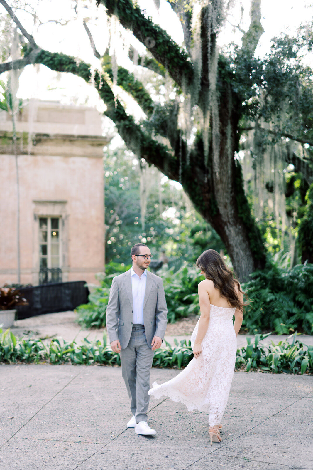 A Stylish and Chic Engagement Session at Vizcaya Museum in Miami Florida 20
