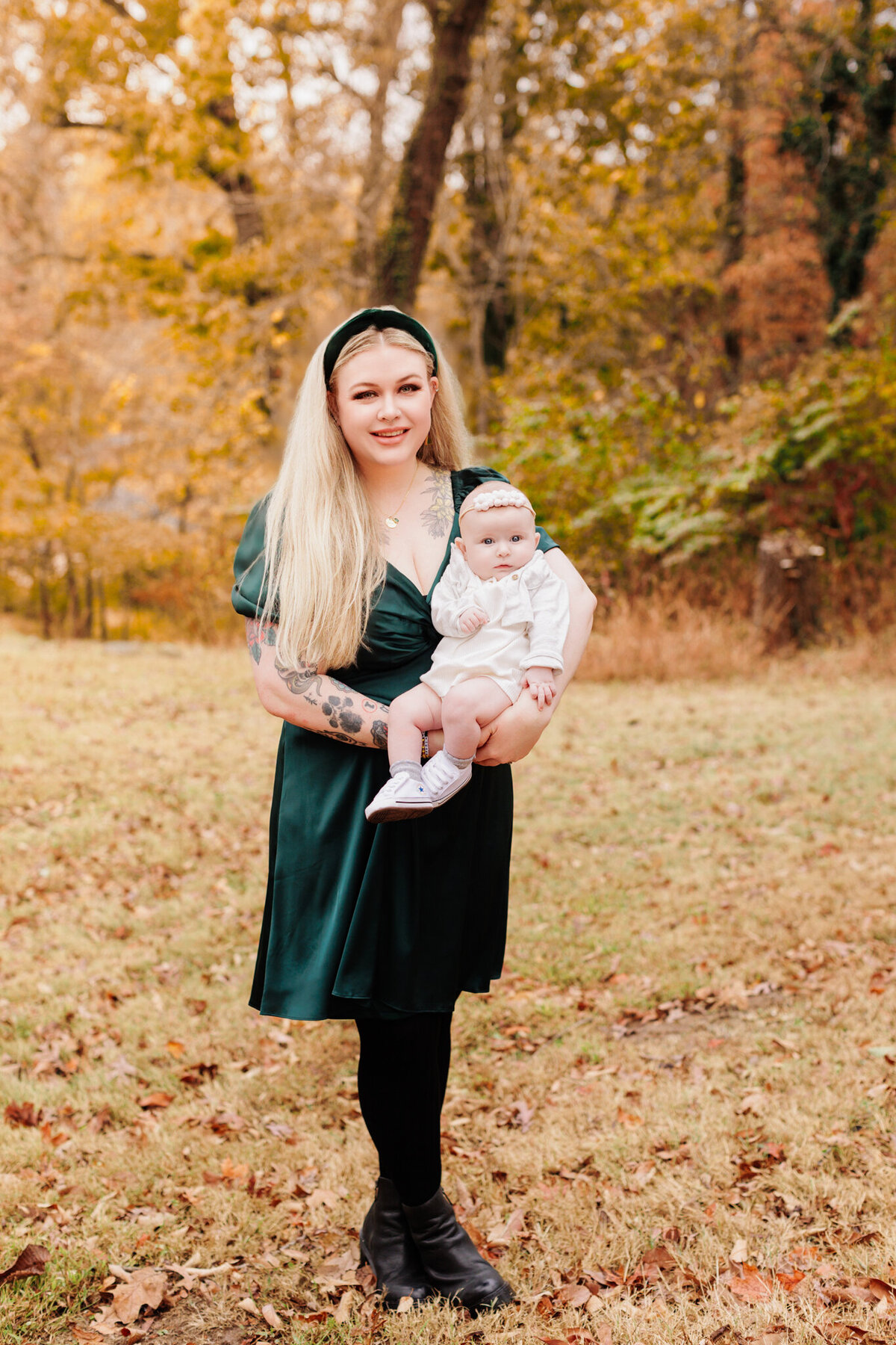 best Cave Springs family photographer, family portraits NW Arkansas, Bentonville baby photographer