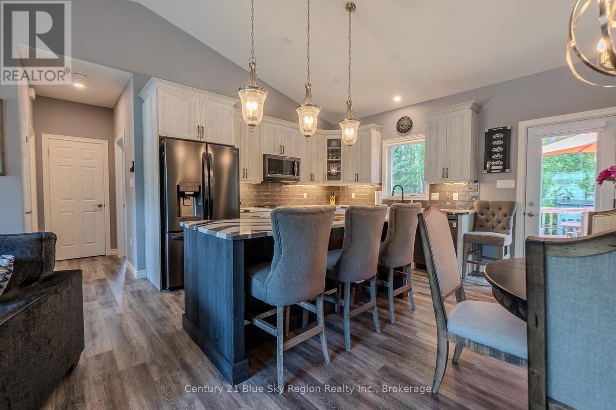 Callander Real Estate 12