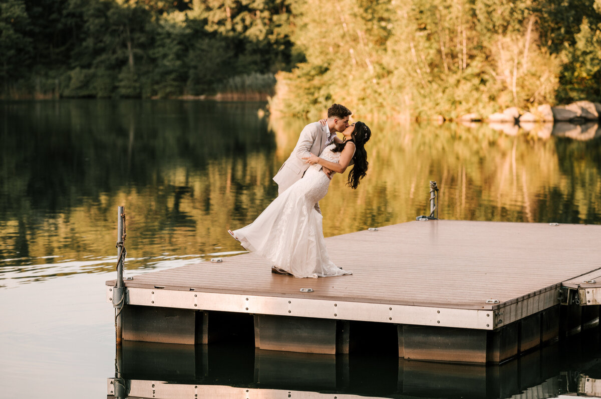 1283-Rock-Island-Lake-Club-New-Jersey-Wedding-SM