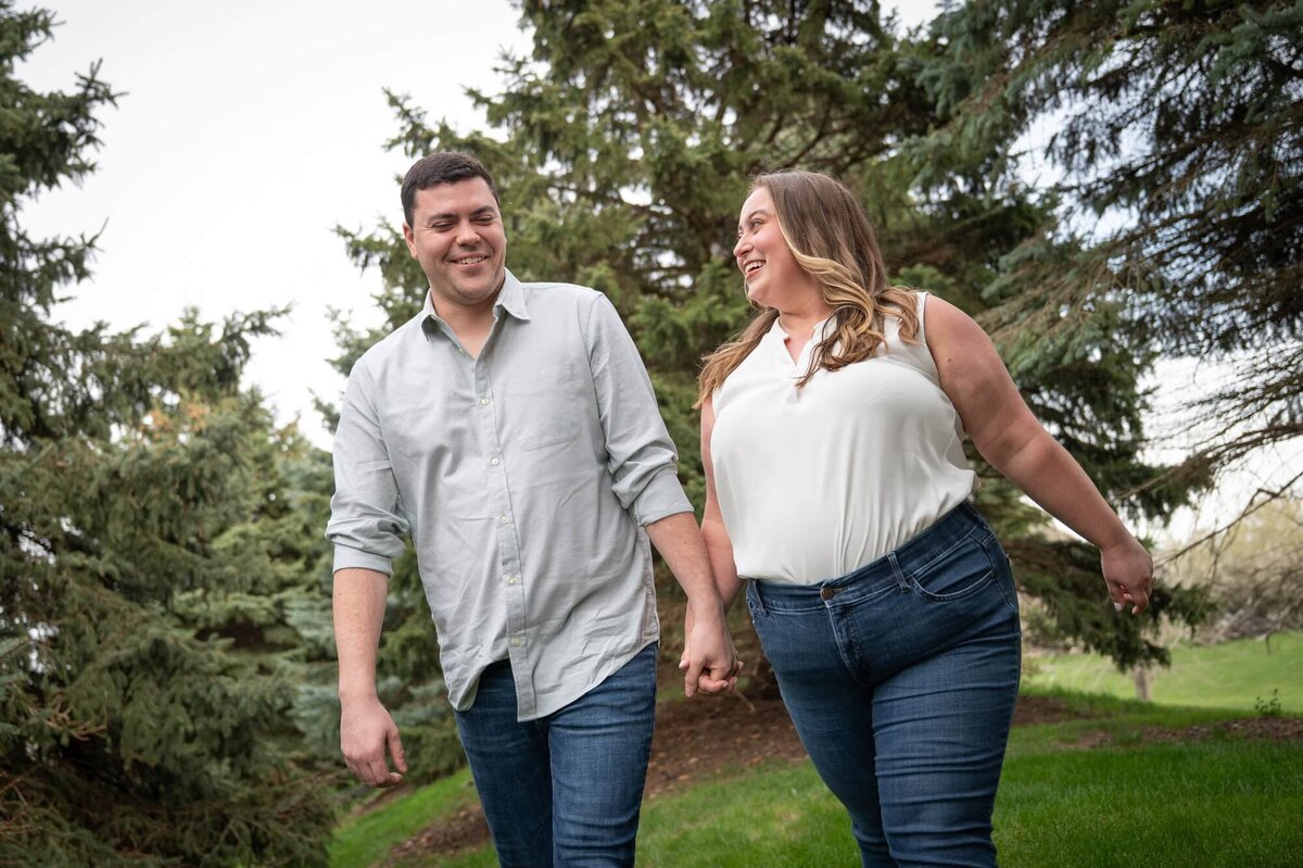 grandrapidsweddingphotographer-engaged-3