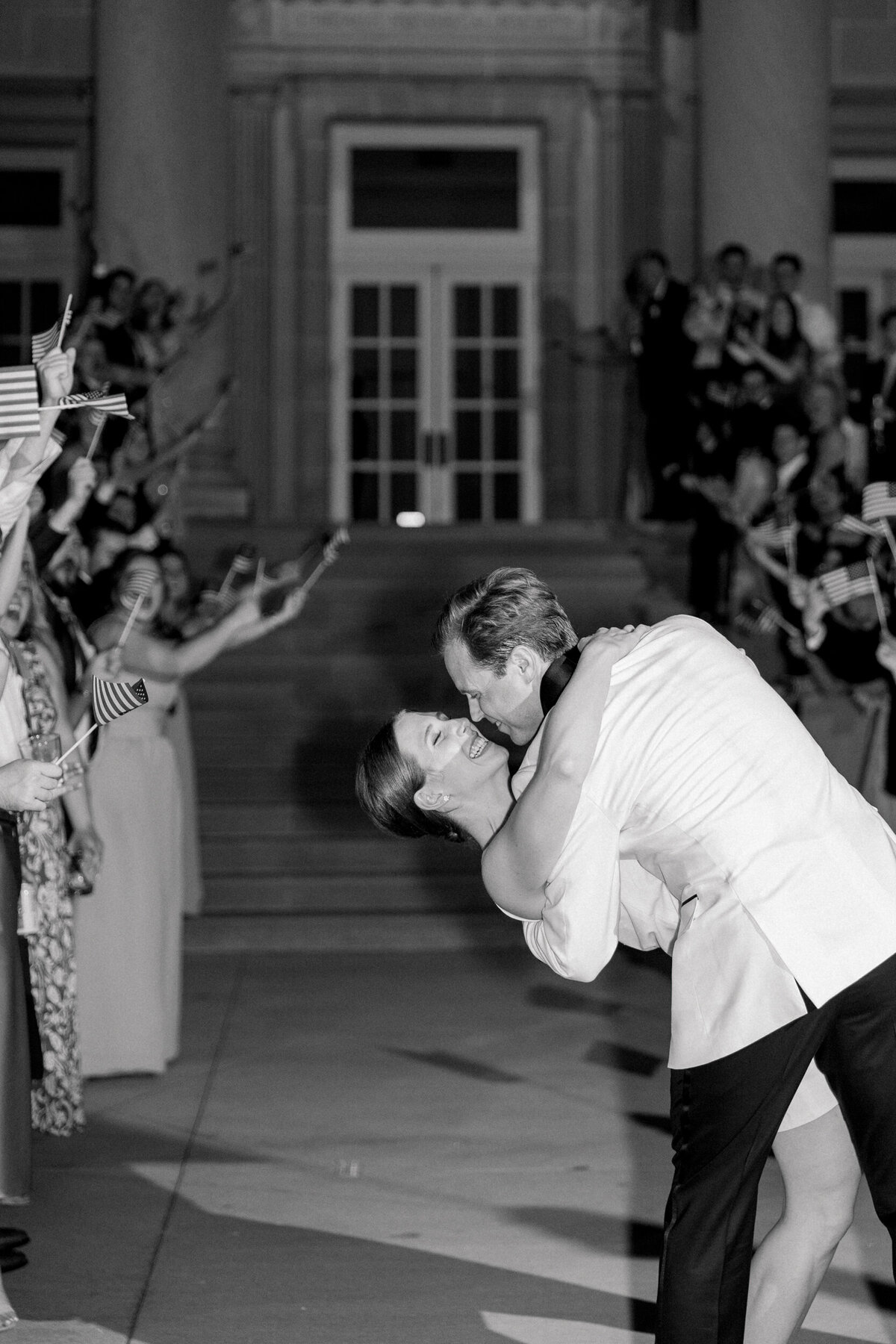 Lexi Benjamin Photography_Reynolds Chicago History Museum Wedding_07.06.24-390