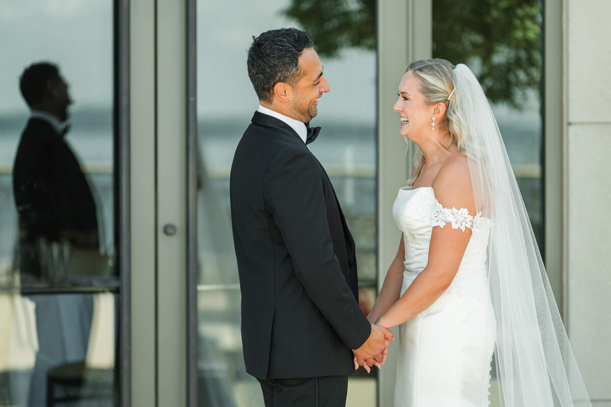 The-Edgewater-Hotel-Wedding-Venue-Madison-WI-15