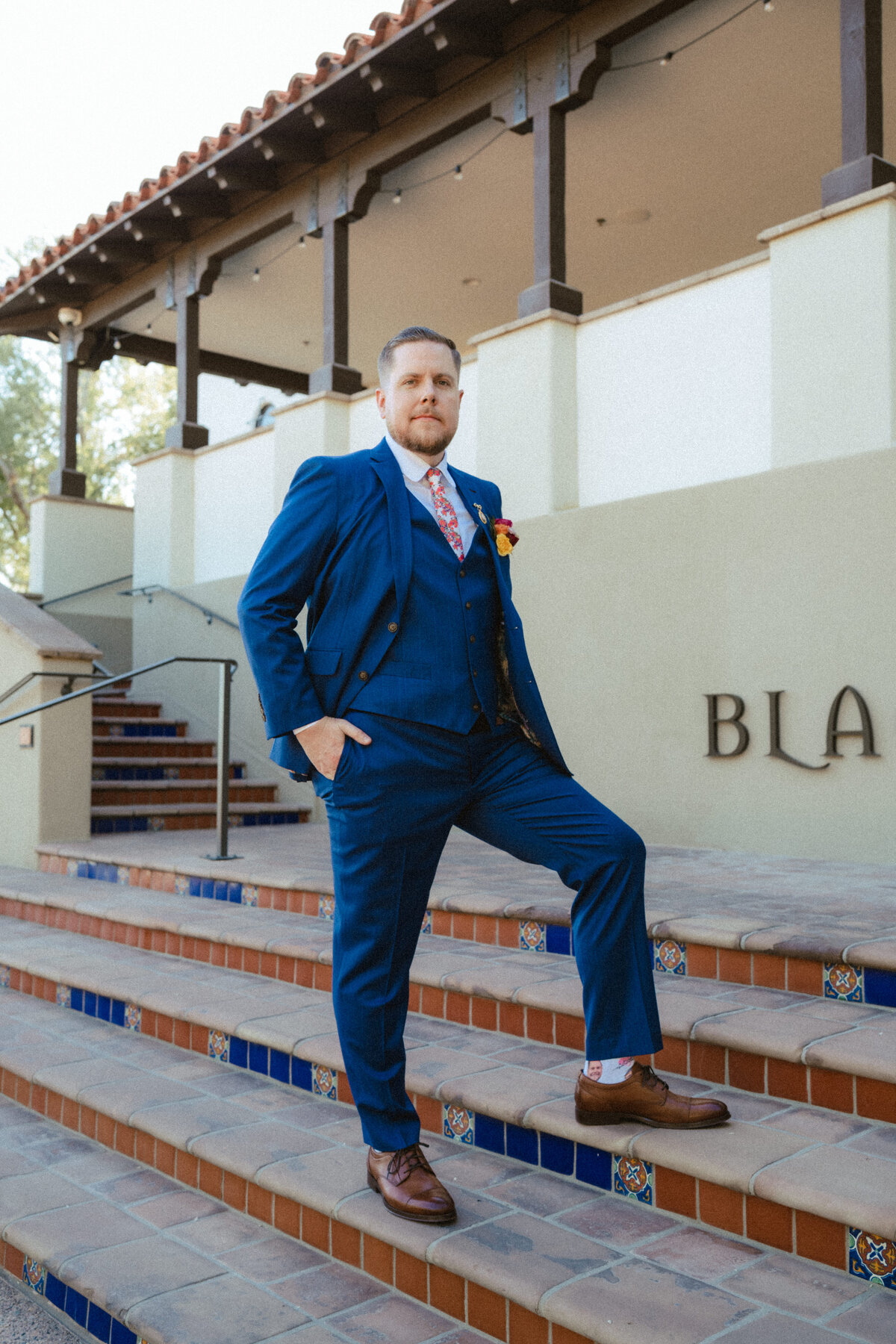 Sarah & Steven Wedding Sneak Peeks-36