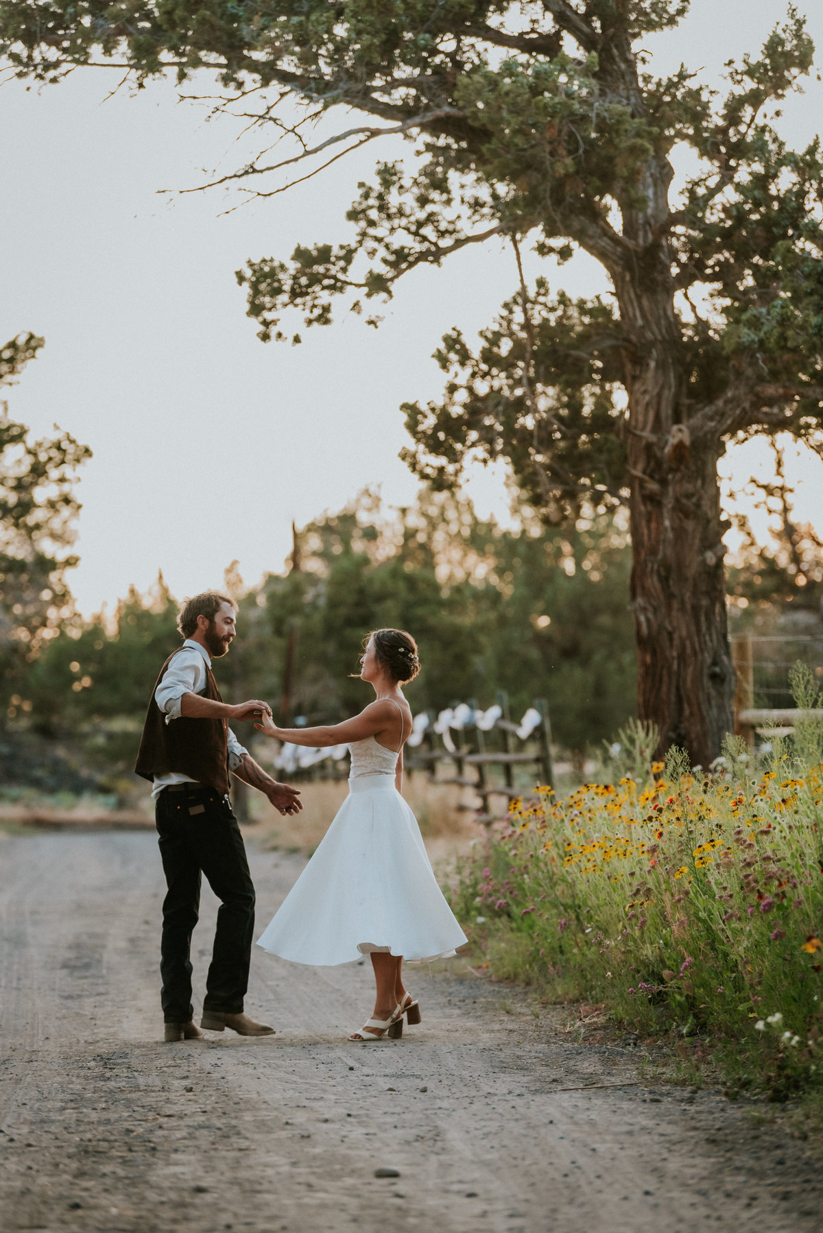 meredith_sands_wedding_photographer_bend_oregon-10