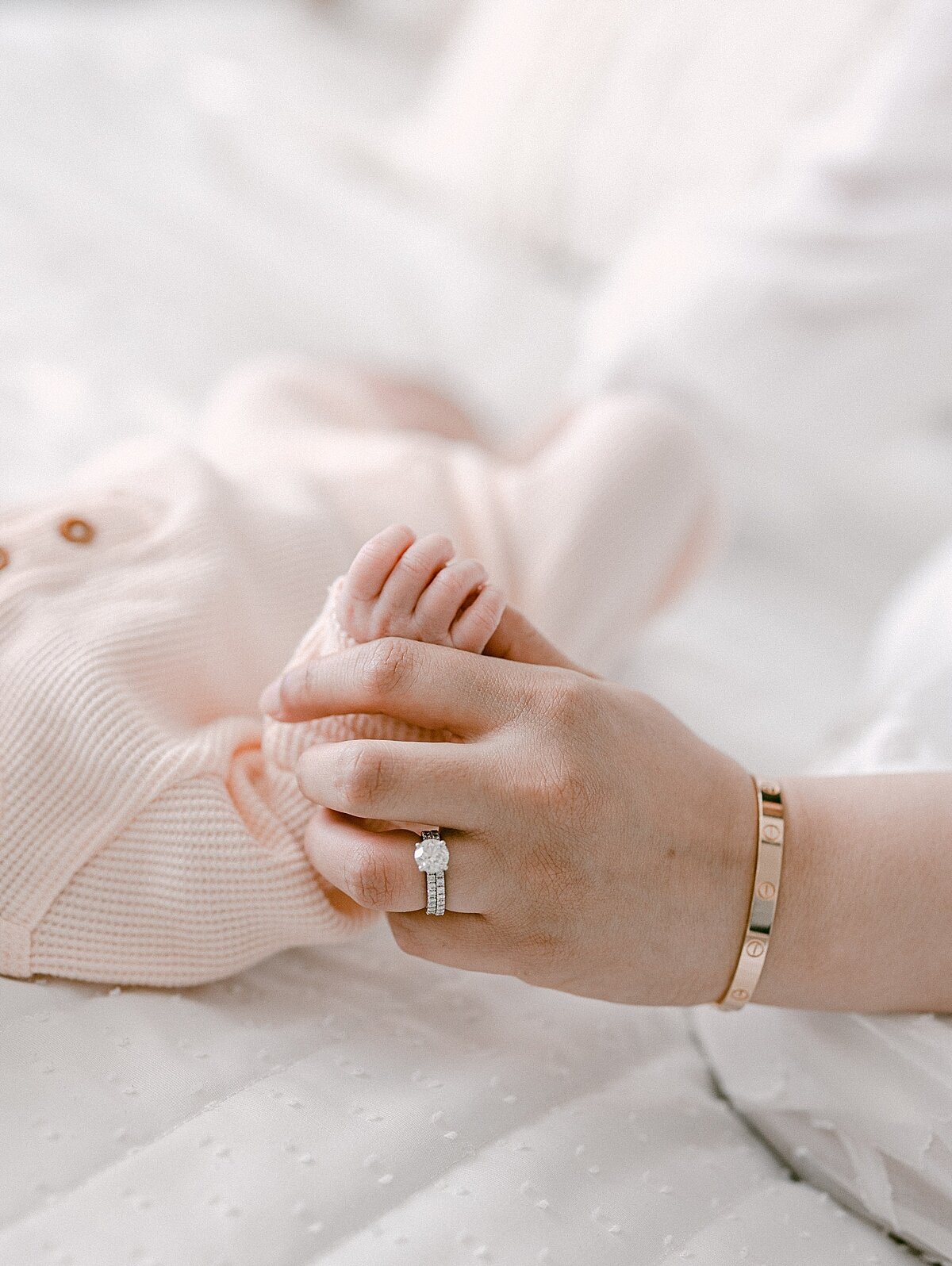 Winchester Virginia Lifestyle Newborn Photography__0013