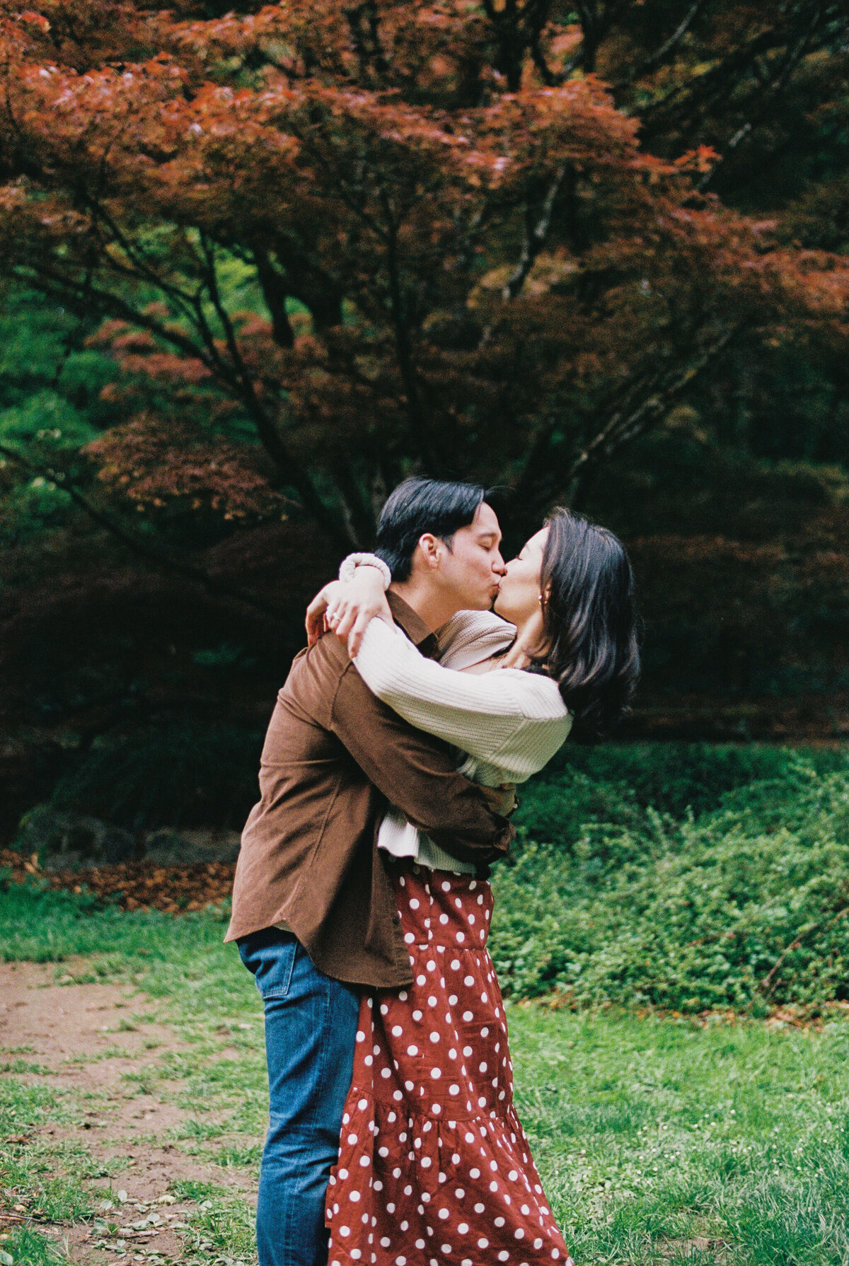 SundayIndigo_Washington-Engagement-Film-Photographer-3