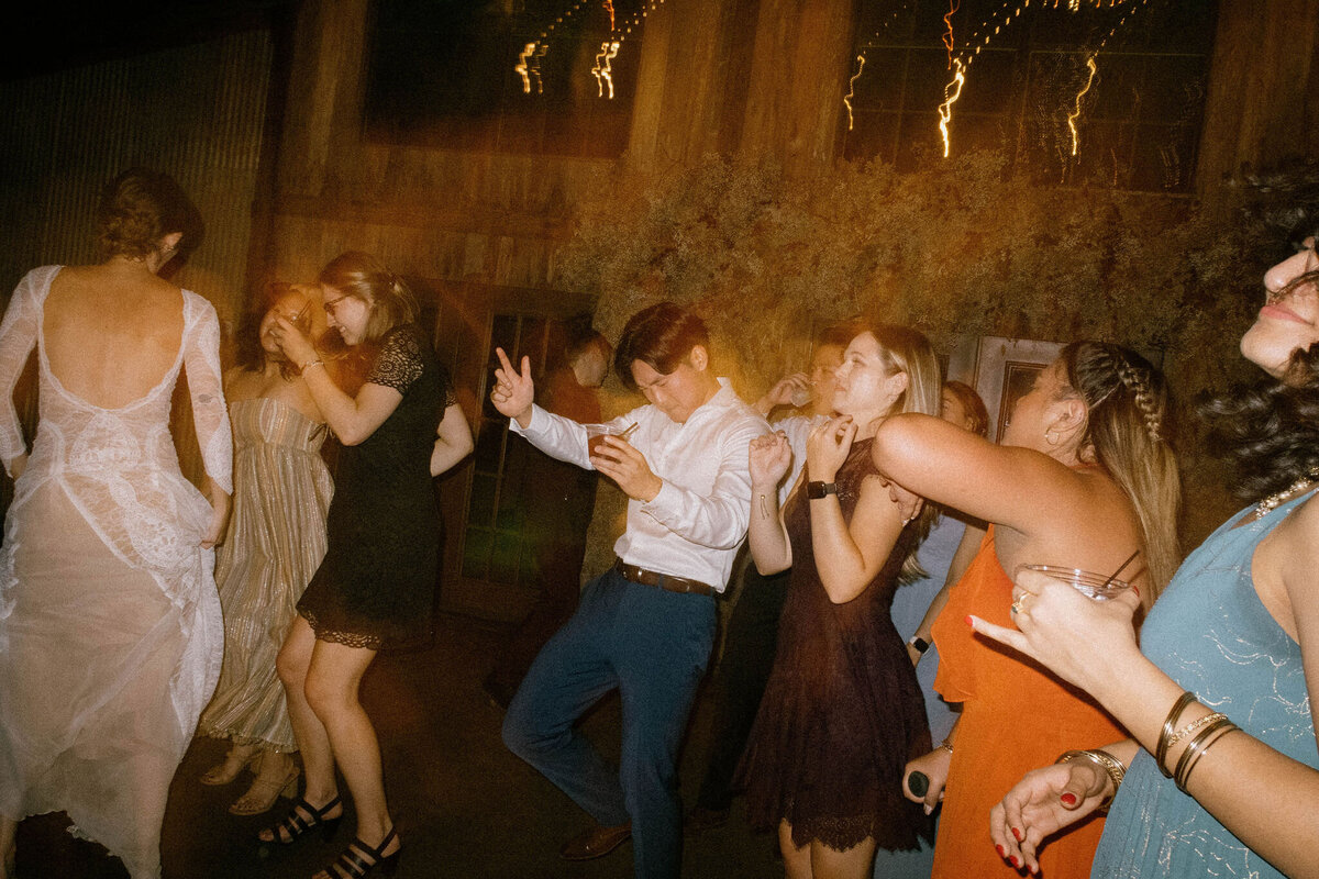 Jessica&BlakeWeddingPhotoPreviews_AustinWeddingPhotographer_HereafterFilms_-42