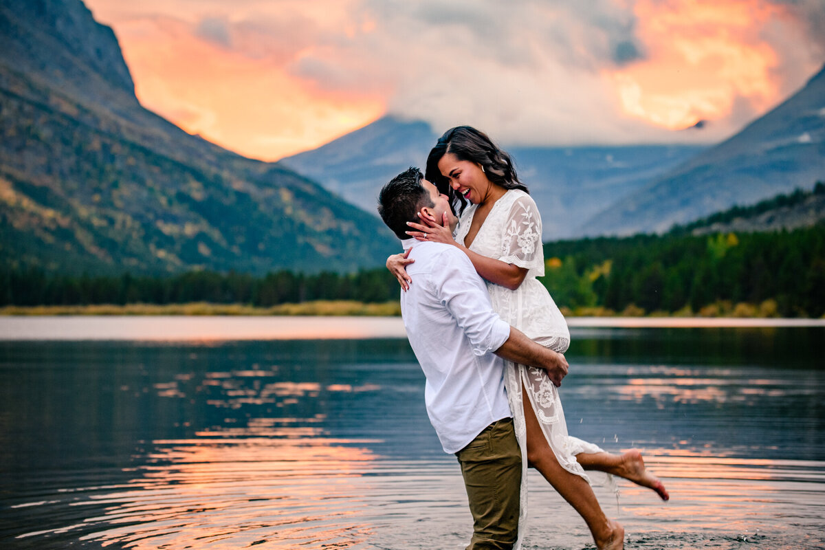 Glacier-park-elopement-montana-wedding-engagement-proposal-photographer-planning055