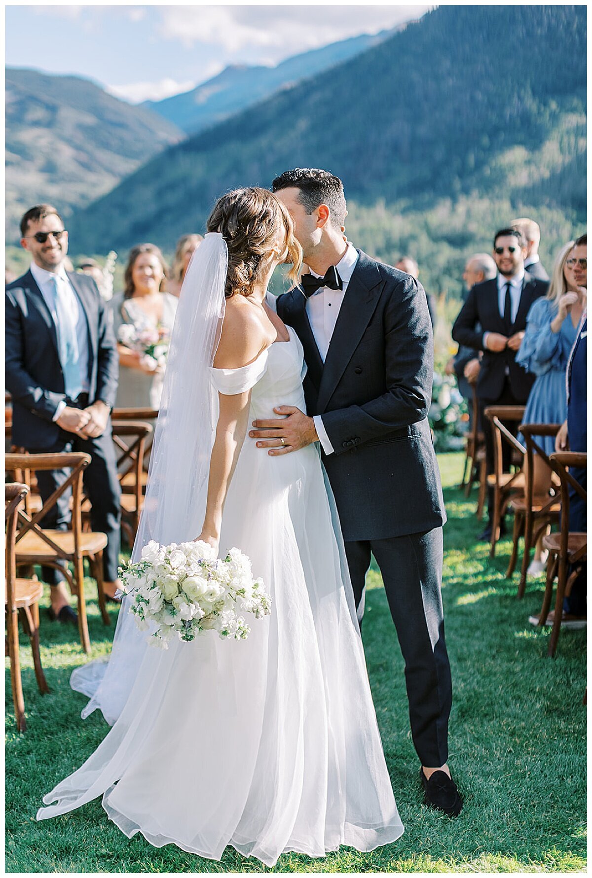 Crystal Leffel Photography Wedding Photographer Denver Colorado Timeless Light Airy The Aspen Wedding Film Photographer_0122