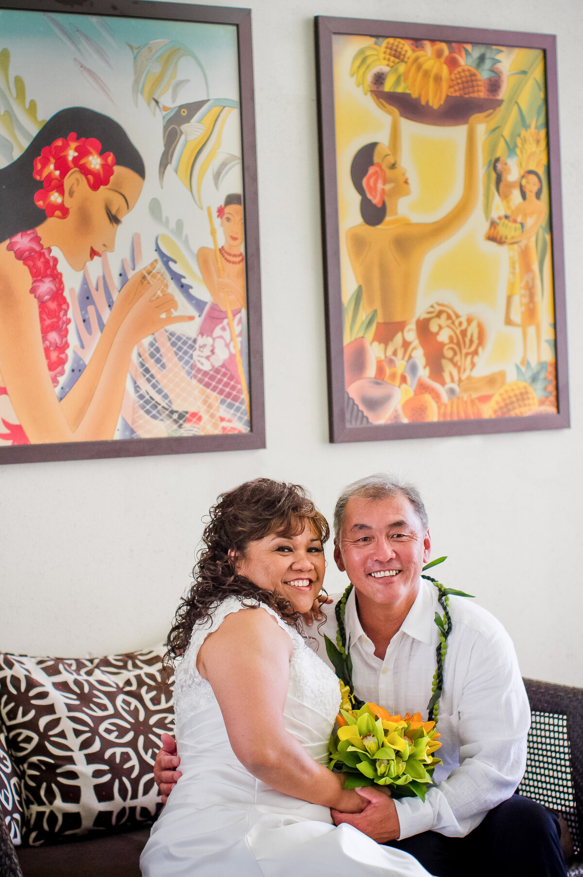 Just Married Bride and Groom at the Royal Hawaiian Hotel