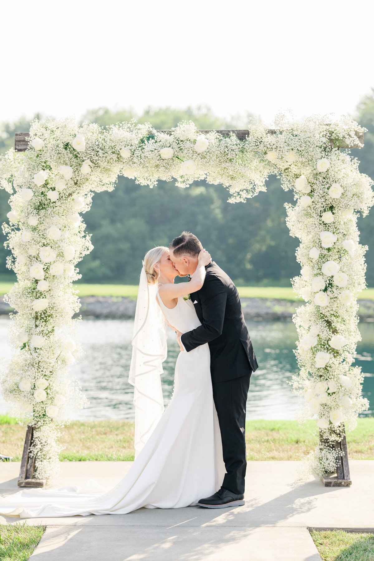 barn-at-white-oaks-wedding-murray-kentucky-91