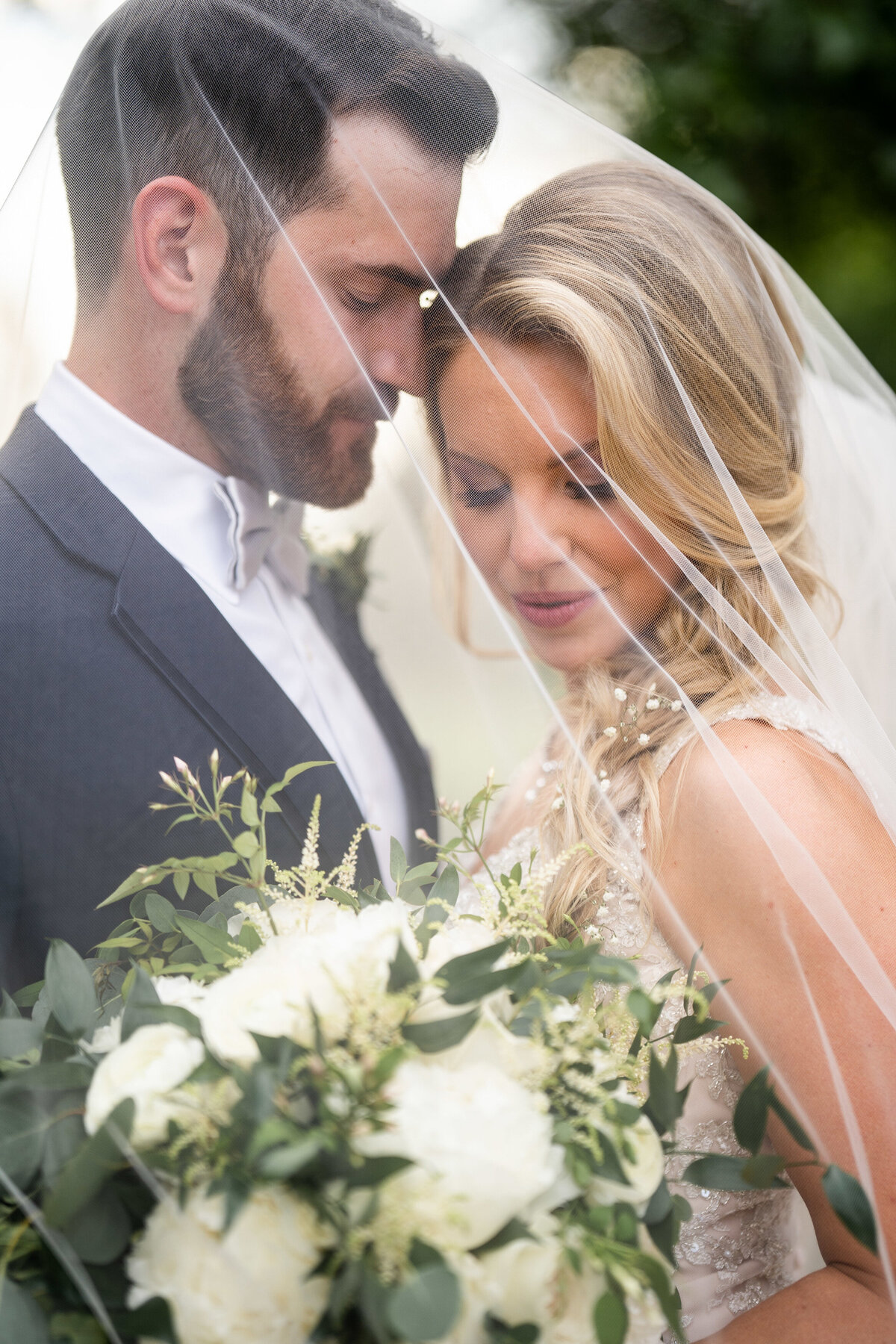 Chicago-Wedding-Photographer-Lauren-Ashley-Studios-Danada-House-Wedding-749