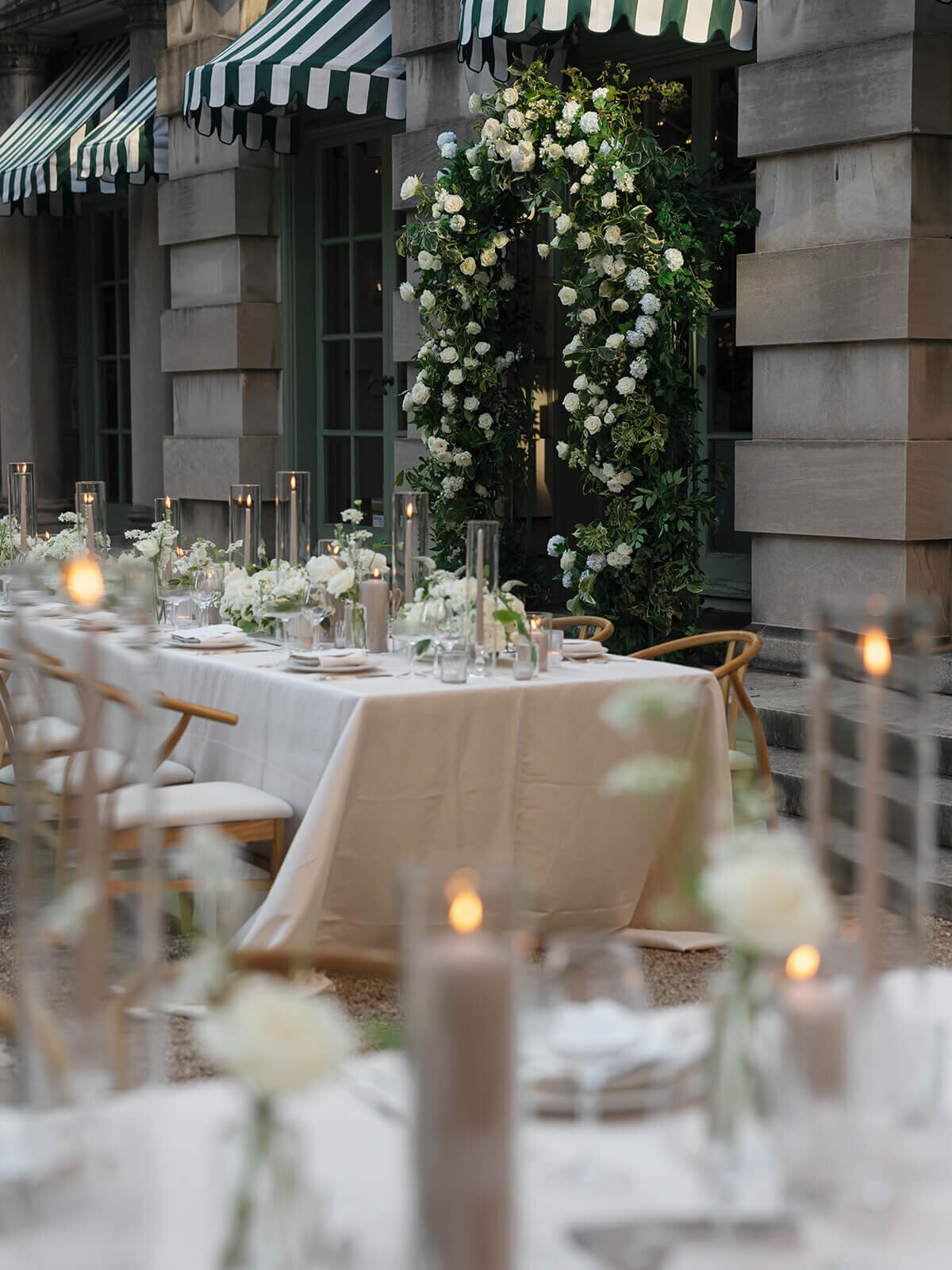hannah-sam-springvale-floral-larz-anderson-house-candlelight