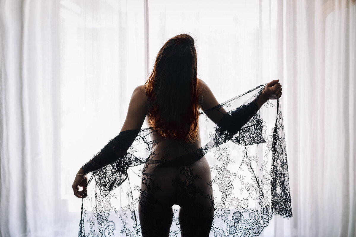 Boudoirshoot-boudoirfotograaf-boudoirfotografie-Gent-Oost-Vlaanderen-Gent-Boudoirfotograafgent-zelfliefde-selflove