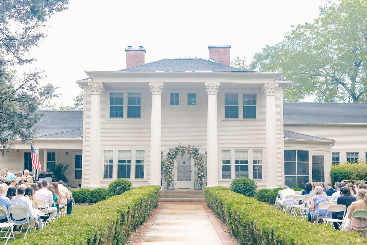 Sneak Peeks Creekside at Colliers End May Wedding | Lauren Elliott Photography | Emily & Kyle Anderson -87