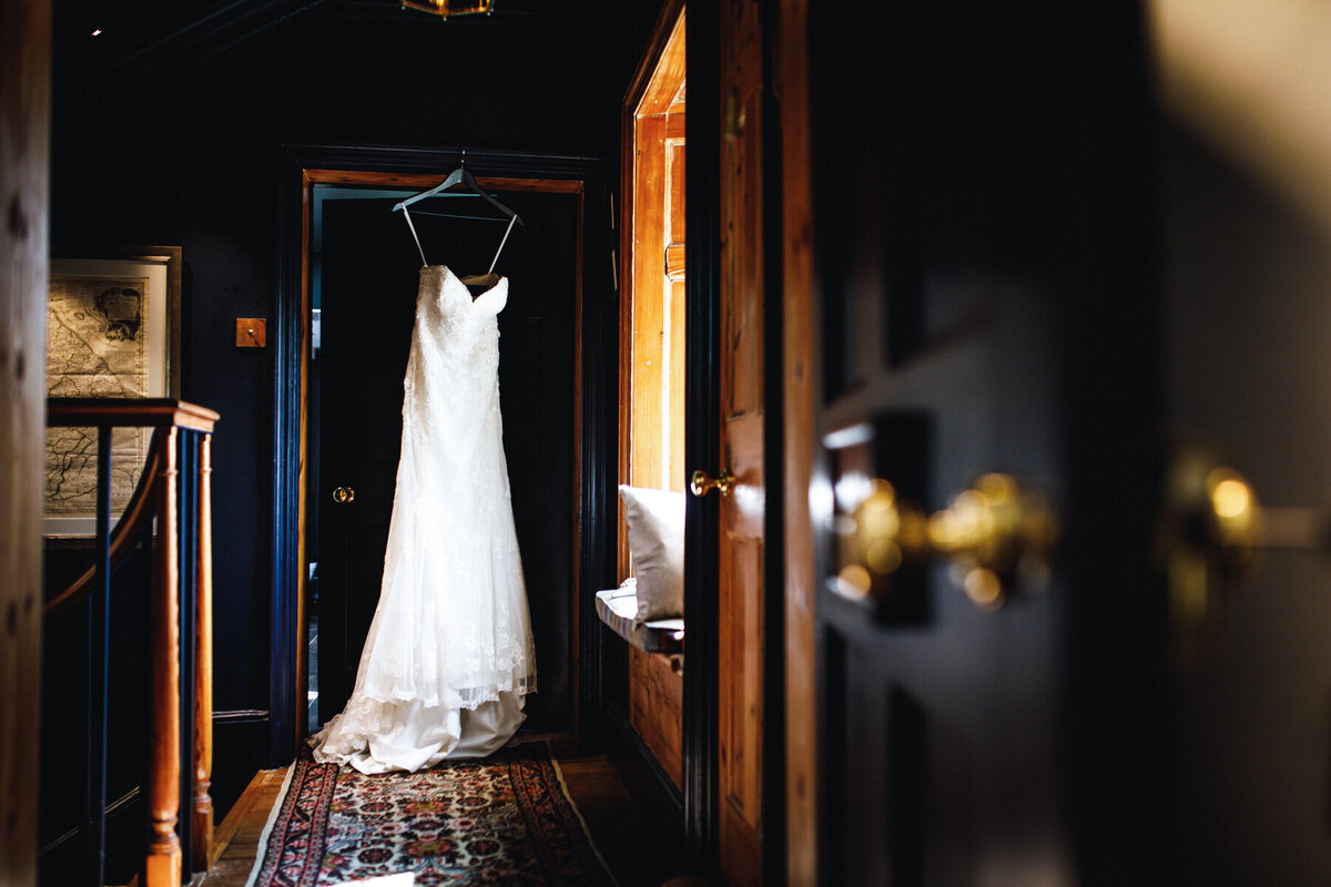 Natural Wedding Photographer Kent_CL charlottesimon The Granary--Hertfordshire-113-1