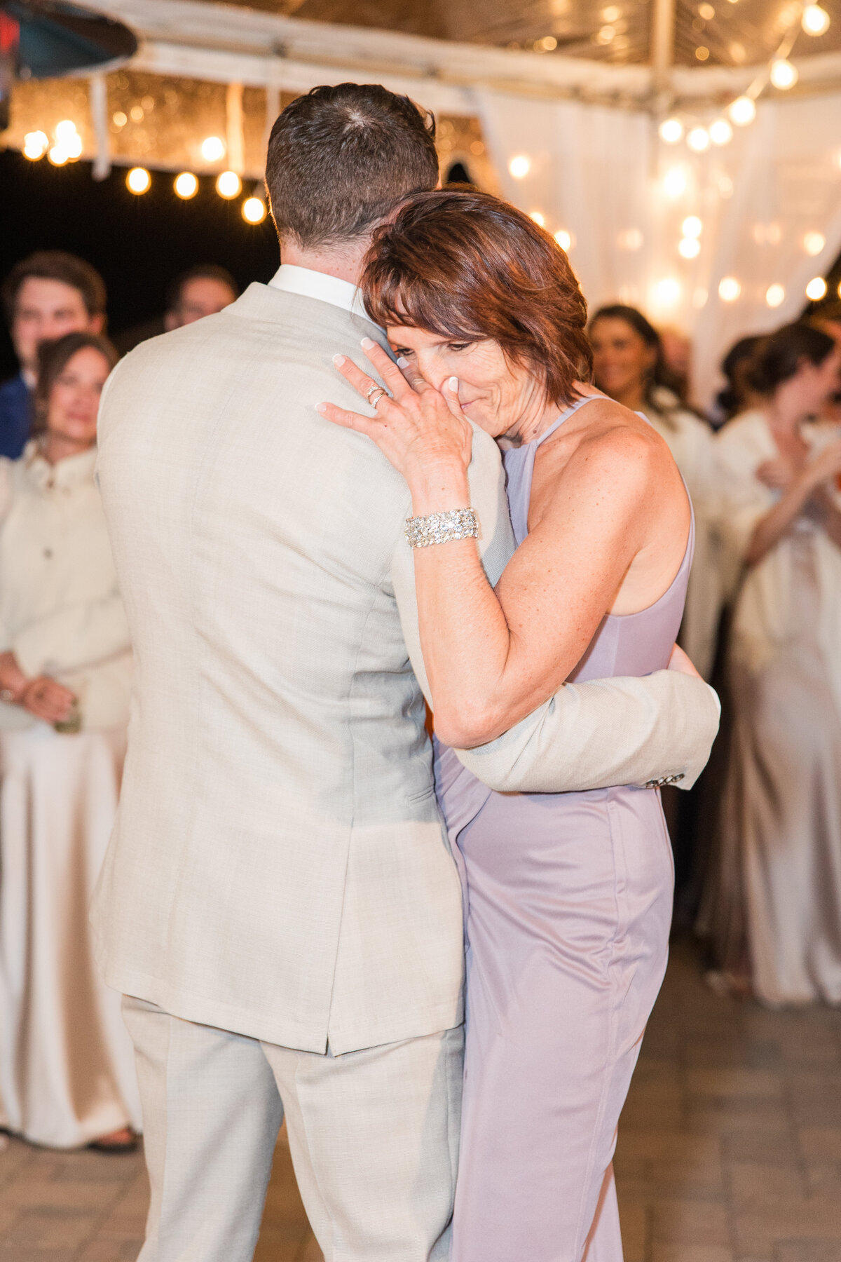 The Estate at Via Las Palmas Palm Springs Light and airy spring wedding southern california wedding venue luxury photography-335
