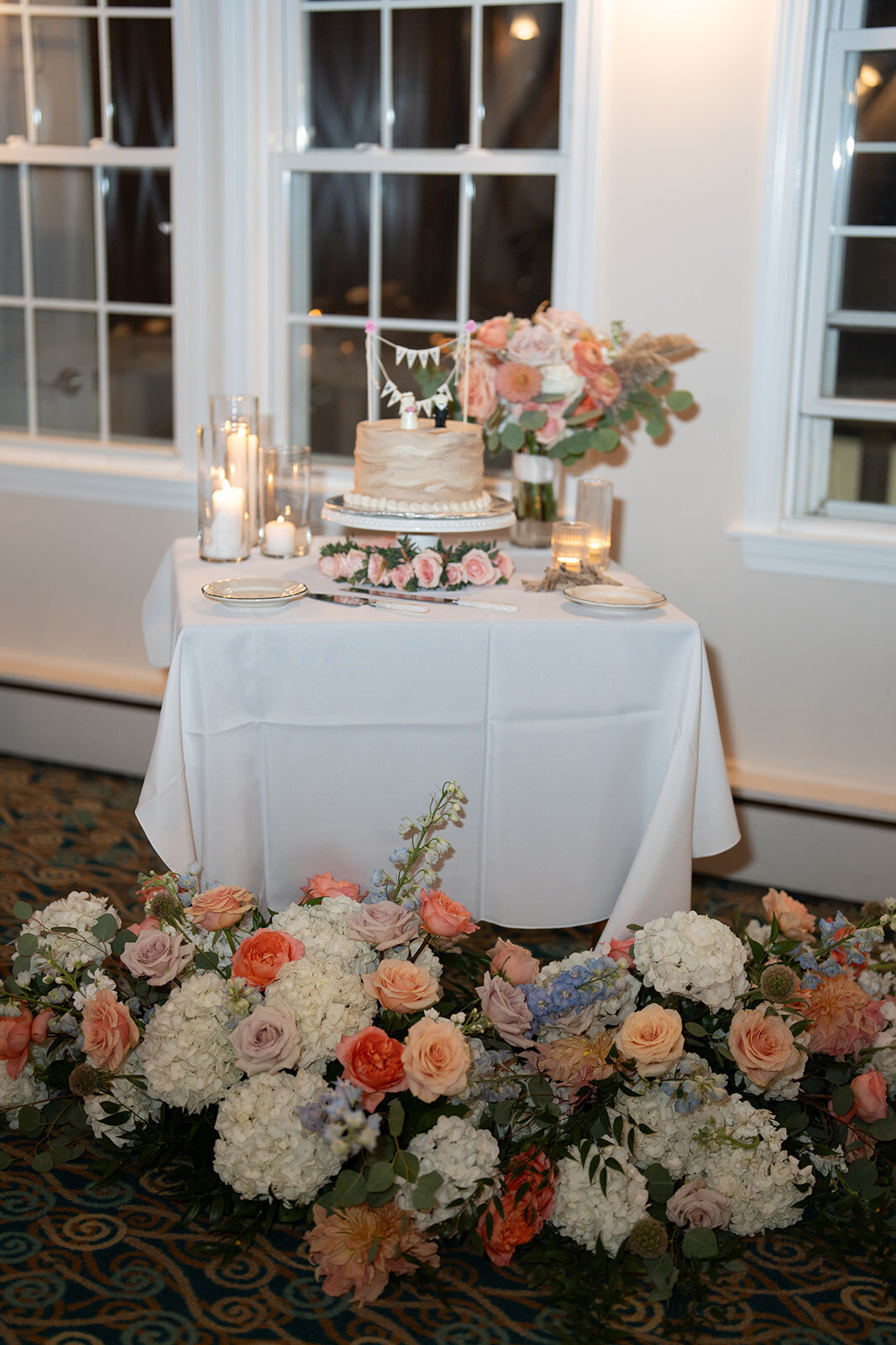 wedding-cake-table-cape-cod-wedding