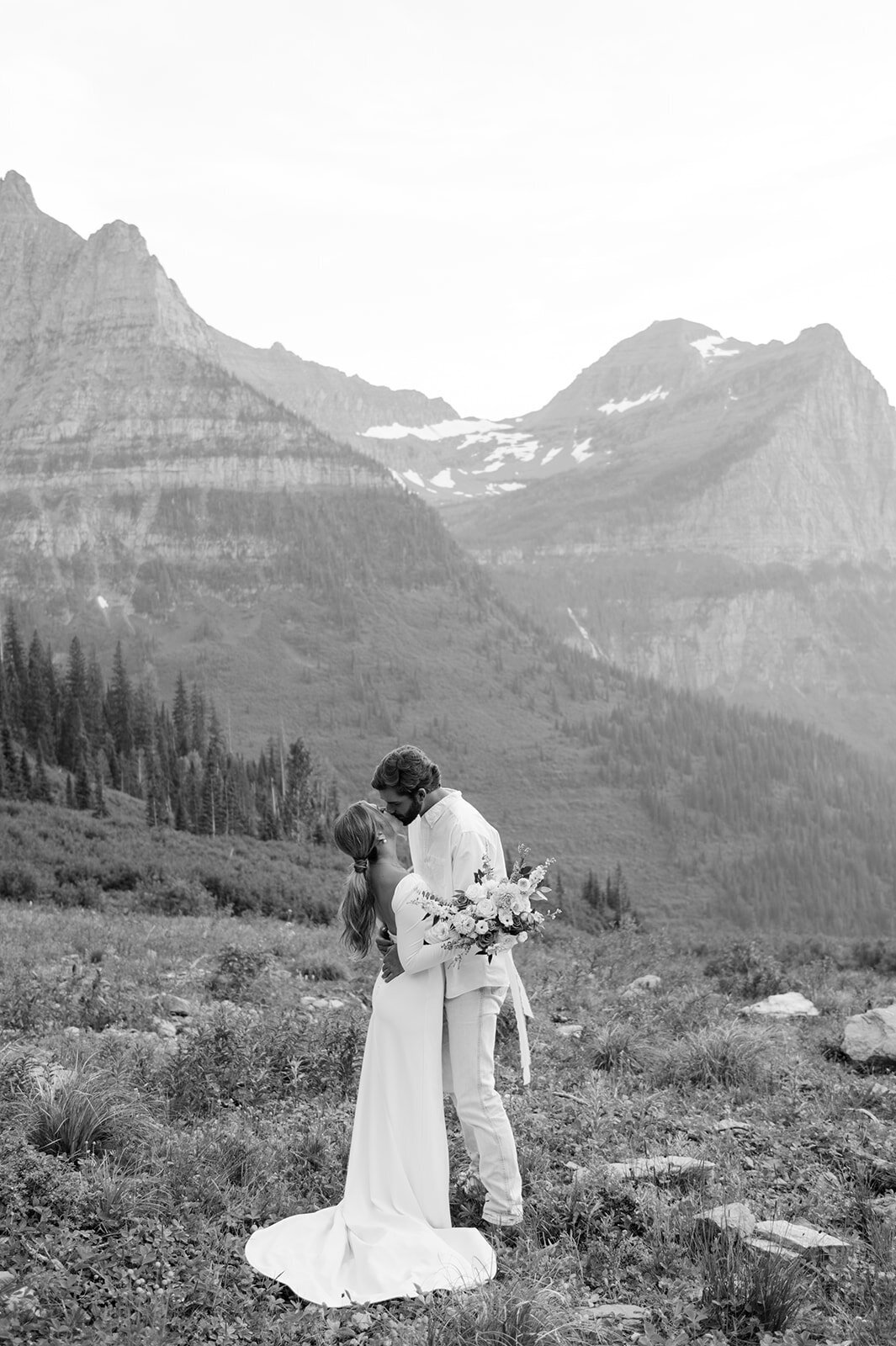 presley-gray-glacier-national-park-elegant-elopement-1558
