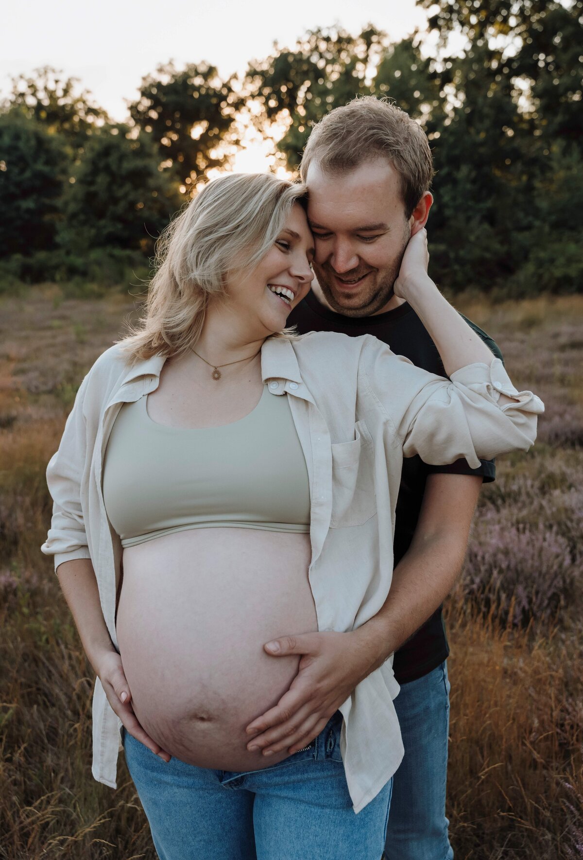 zwangerschapsfotograaf limburg, zwangerschapsfotograaf, zwangerschapsfotograaf haelen, zwangerschapsfotograaf roermond, zwangerschapsfotograaf leudal, zwangerschapsfotograaf haelen, zwangerschapsfotograaf in de buurt van haelen