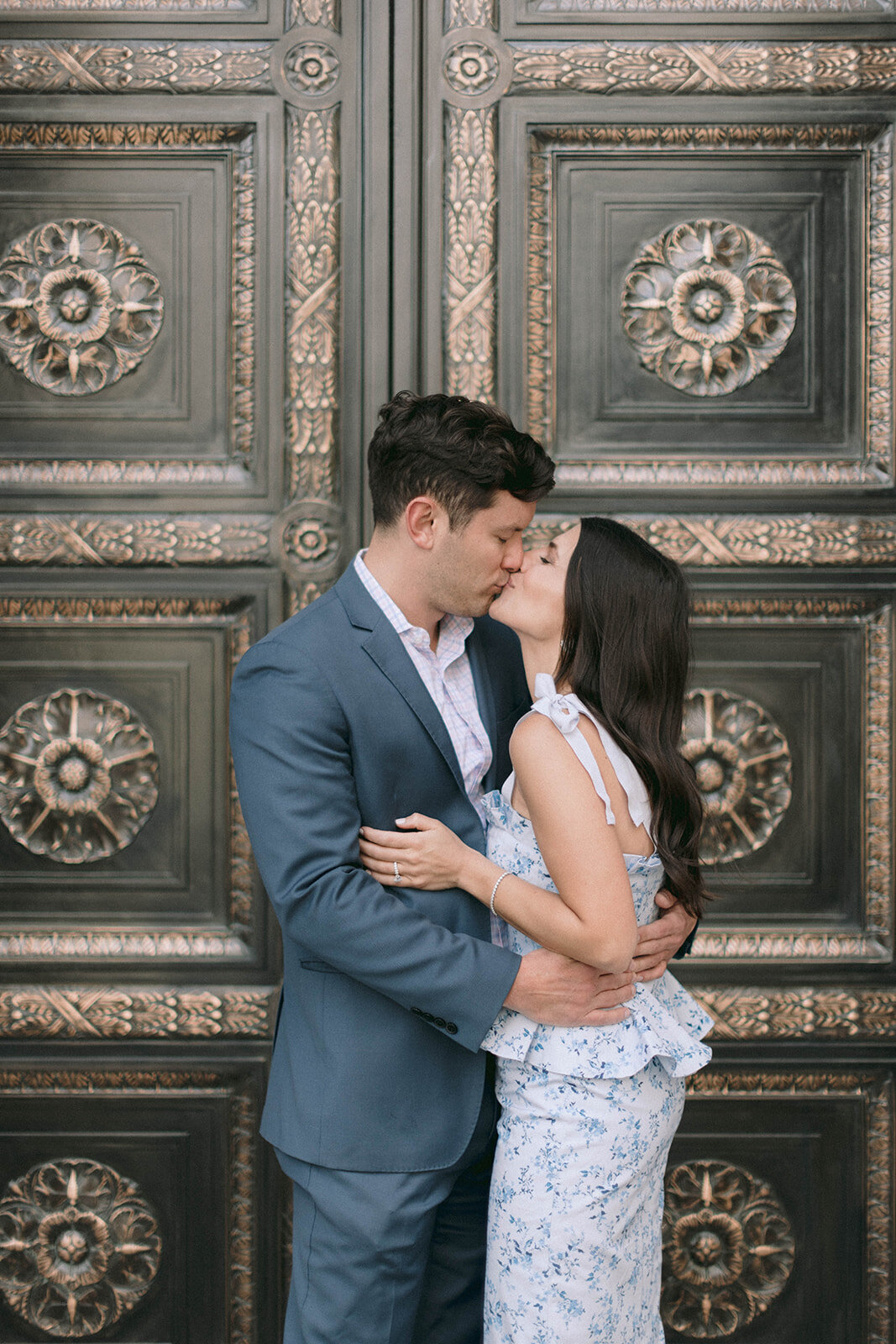 city-hall-park-engagement-shoot-nyc-photographer-love-melissa-4