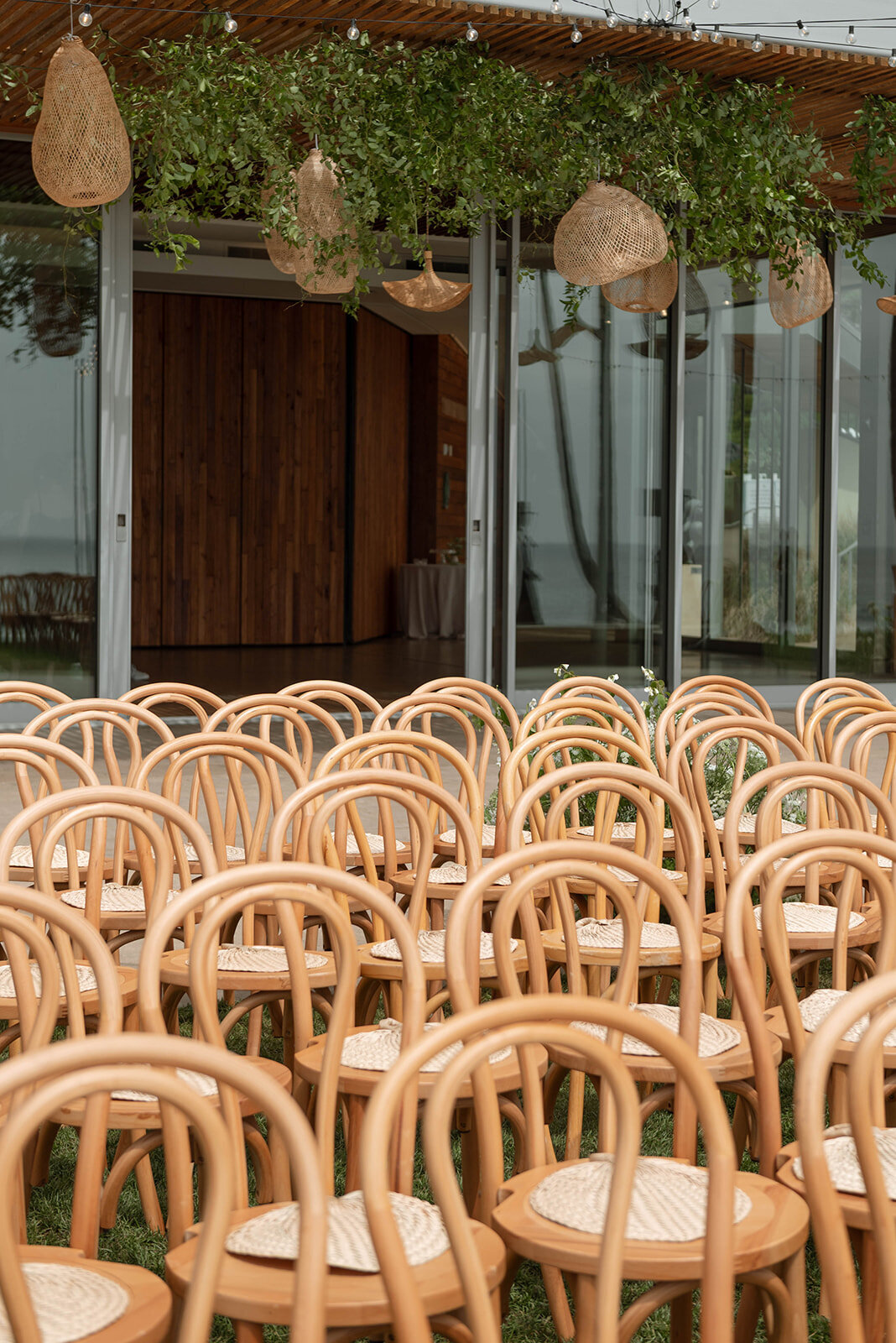 california-coast-wedding-style-meagan-hilss-events