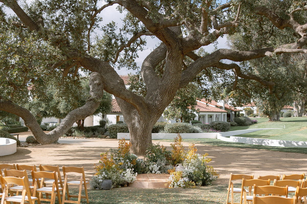 tented-wedding-detailed-touch-events-wedding-planner14