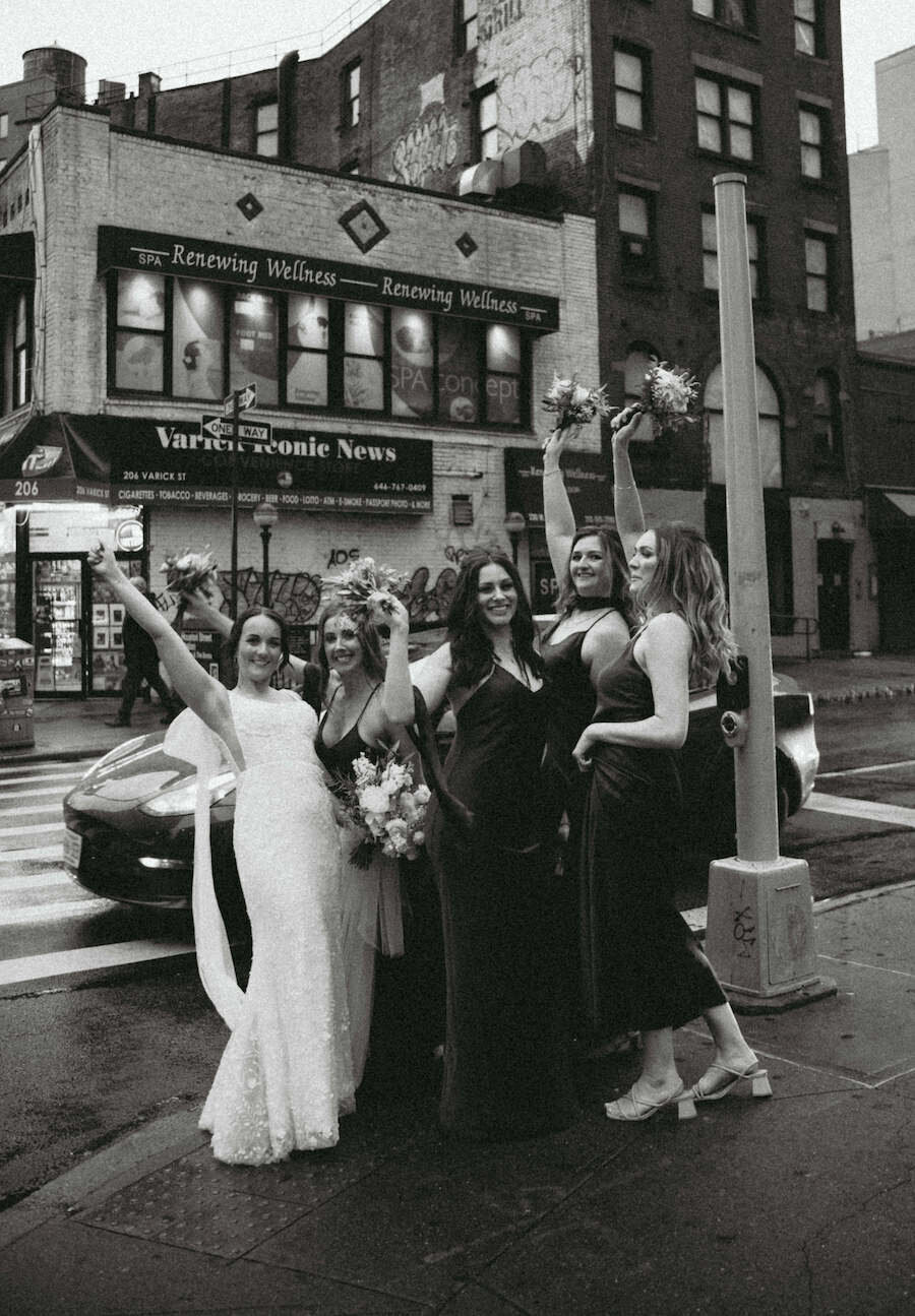 Nicola-Campbell-Editorial-Wedding-Photographer-Scotland-1.NYC-Wedding-Siobhan&Charlie-2007 2