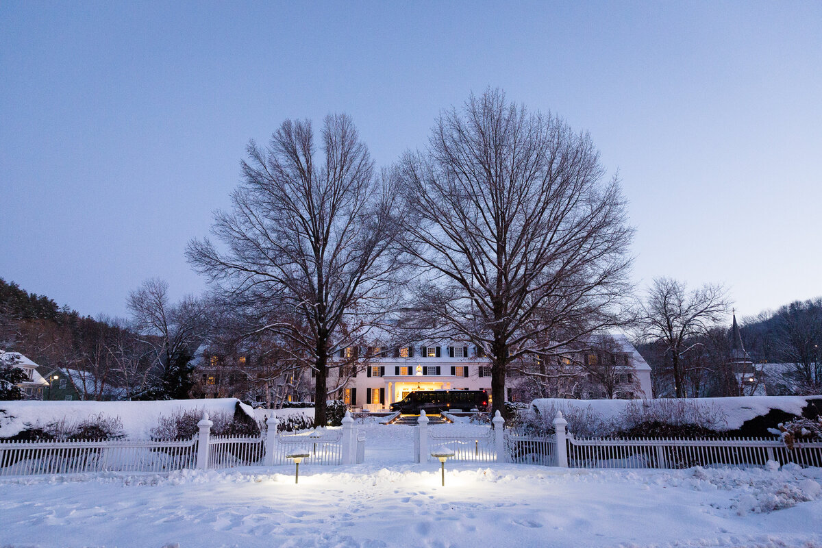 Woodstock-Inn-Vermont-Winter-Wedding-66