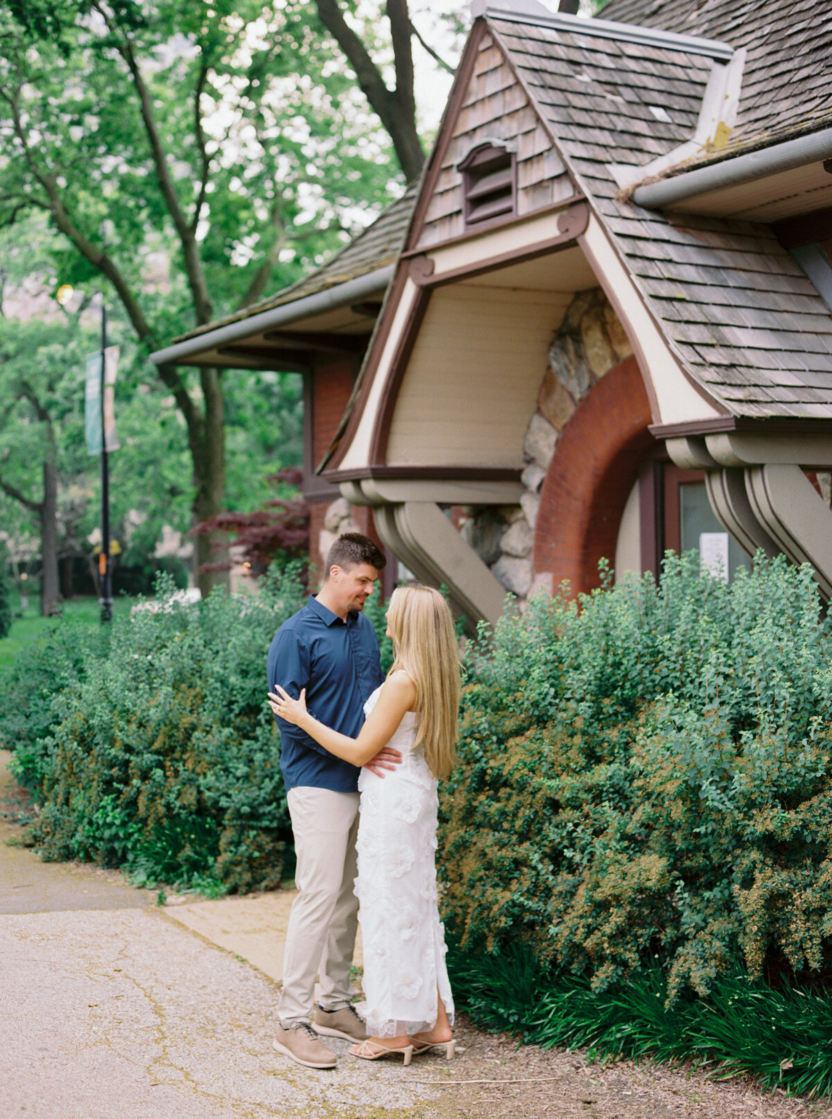 Lincoln Park Chicago Engaged Highlights | Amarachi Ikeji Photography 13