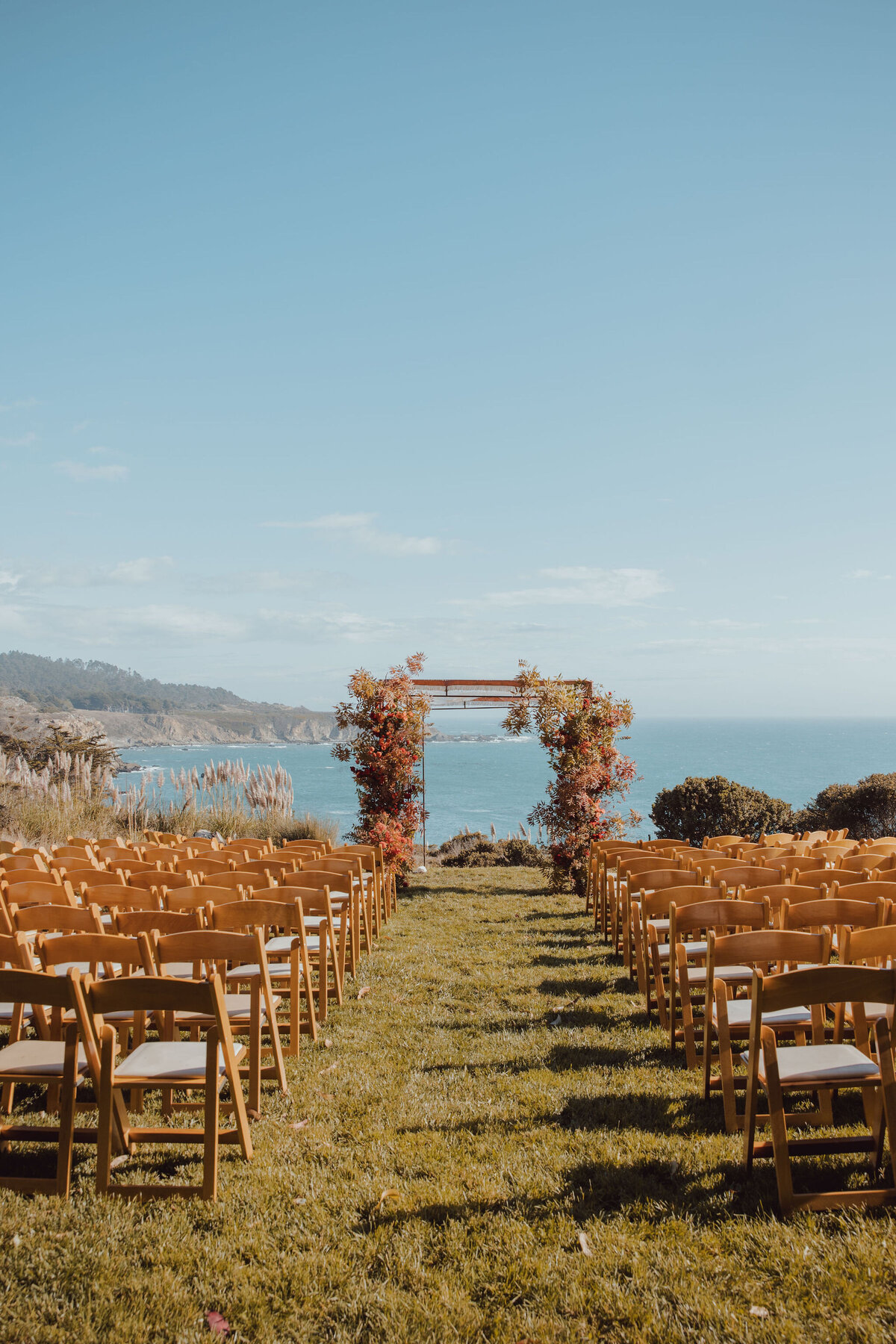 wedding-floral-studio-and-design-by-wallflower-san-francisco-TimberCove113023_395
