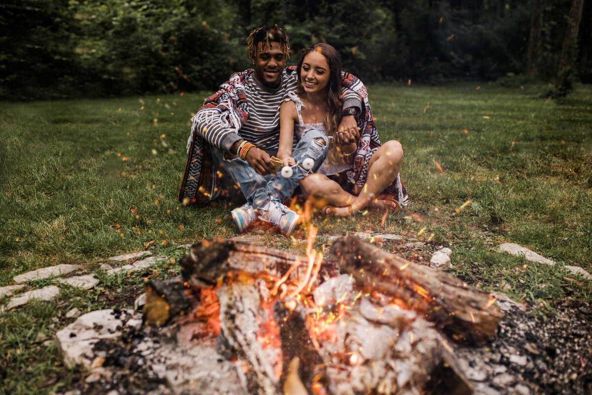 Brown-County-Indiana-Camping-Engagement-SparrowSongCollective-blog-5