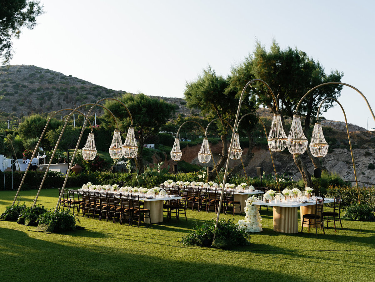 Romantic-Wedding-at-Island-Art-and-Taste–The-Residence-053