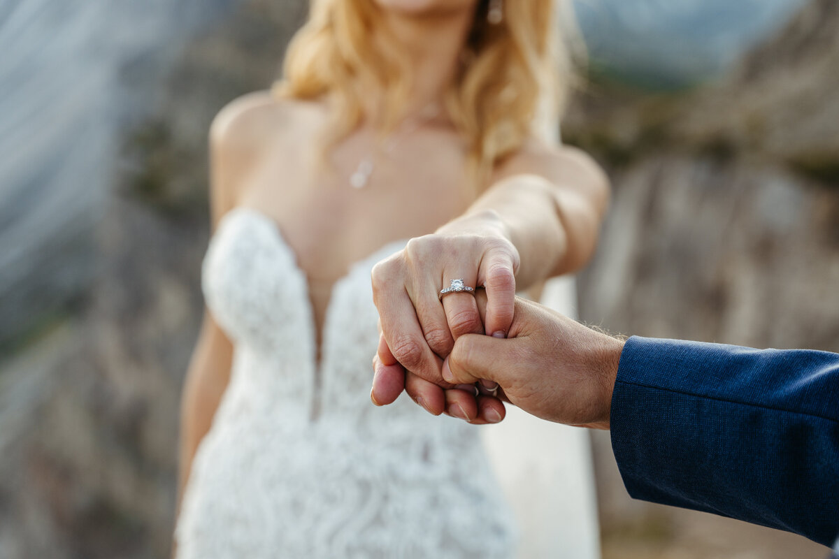 Romantic mountain wedding portraits at Seceda Italy