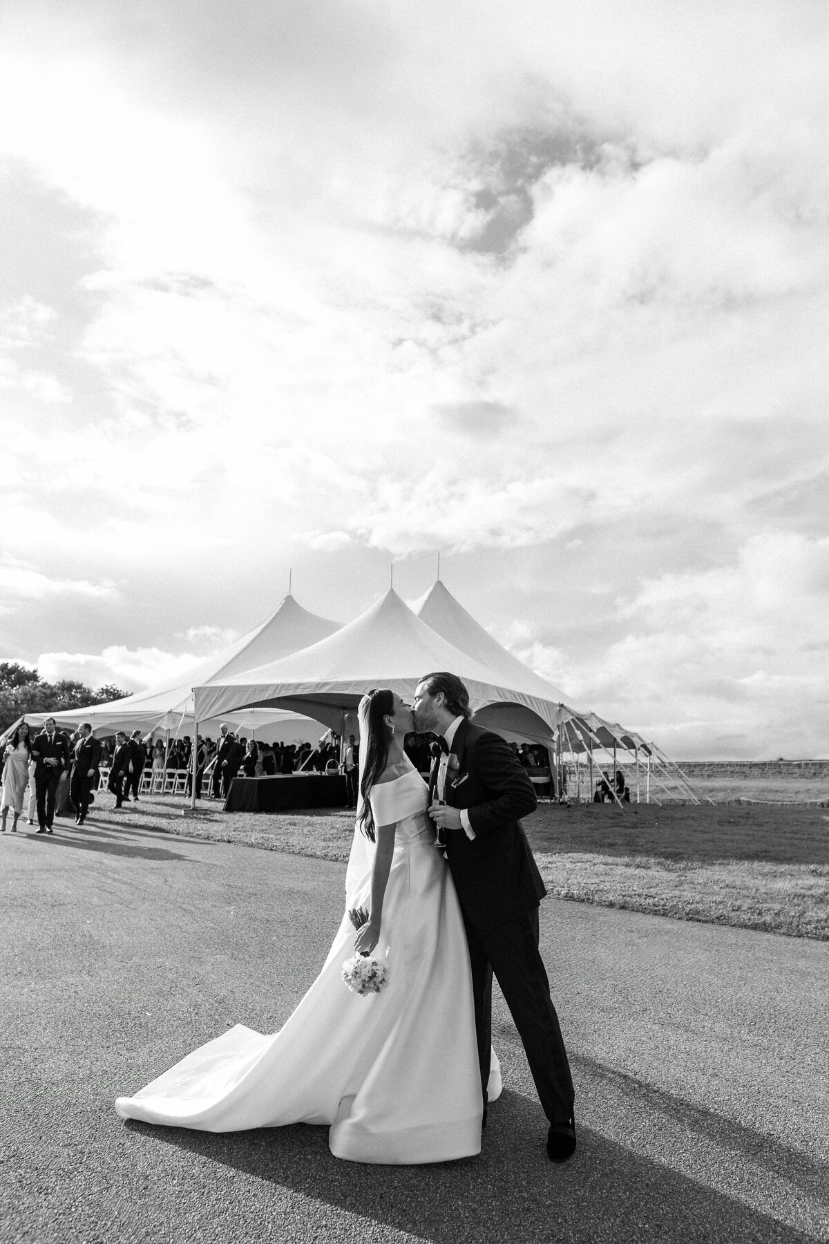 515-Chateau-Frontenac-Quebec-City-Canada-Shantel-Jeff-McCain-Wedding-41