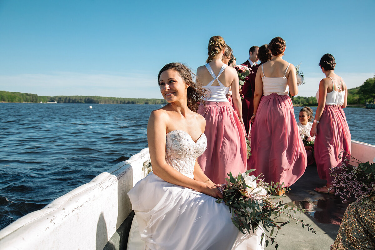enidarvelophotography2mainewedding
