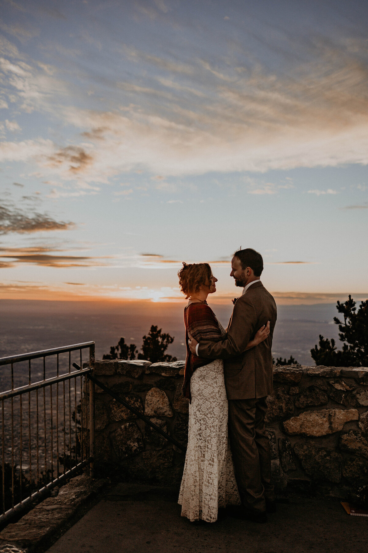 jemez-pueblo-sandia-crest-2-day-elopement-new-mexico-52