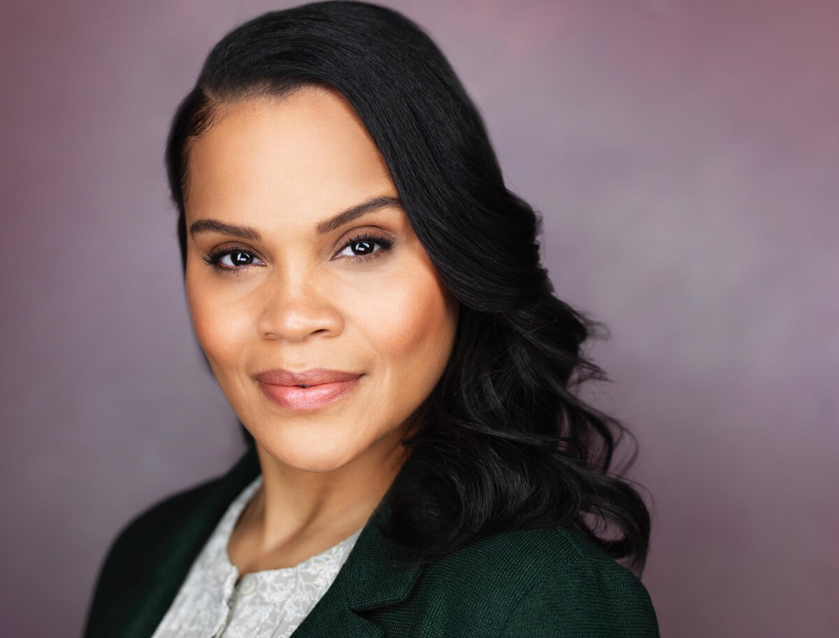 brooklyn headshot photographer
