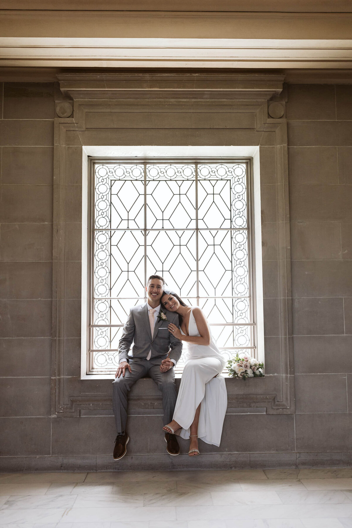 San-Francisco-Wedding-Photographer-City-Hall28