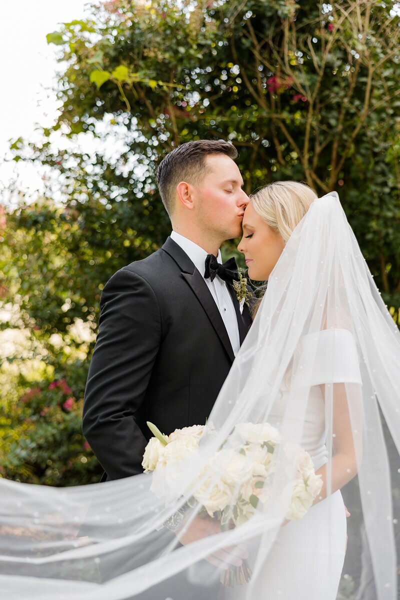 Wedding Party Portraits at Evansville Country Club188