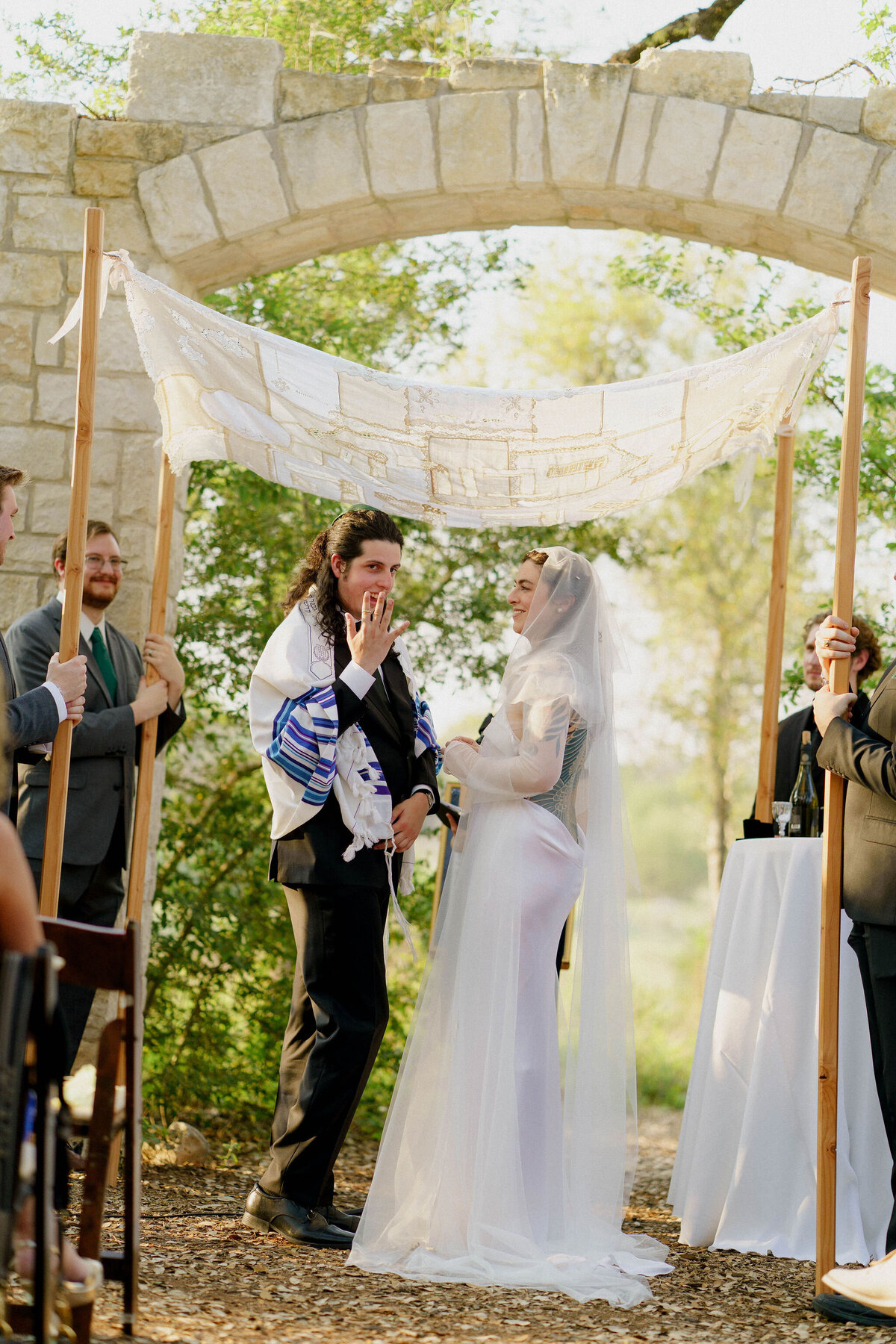 Esme&JacobWeddingPhotos_Previews_AustinWeddingPhotographer_HereafterFilms-45